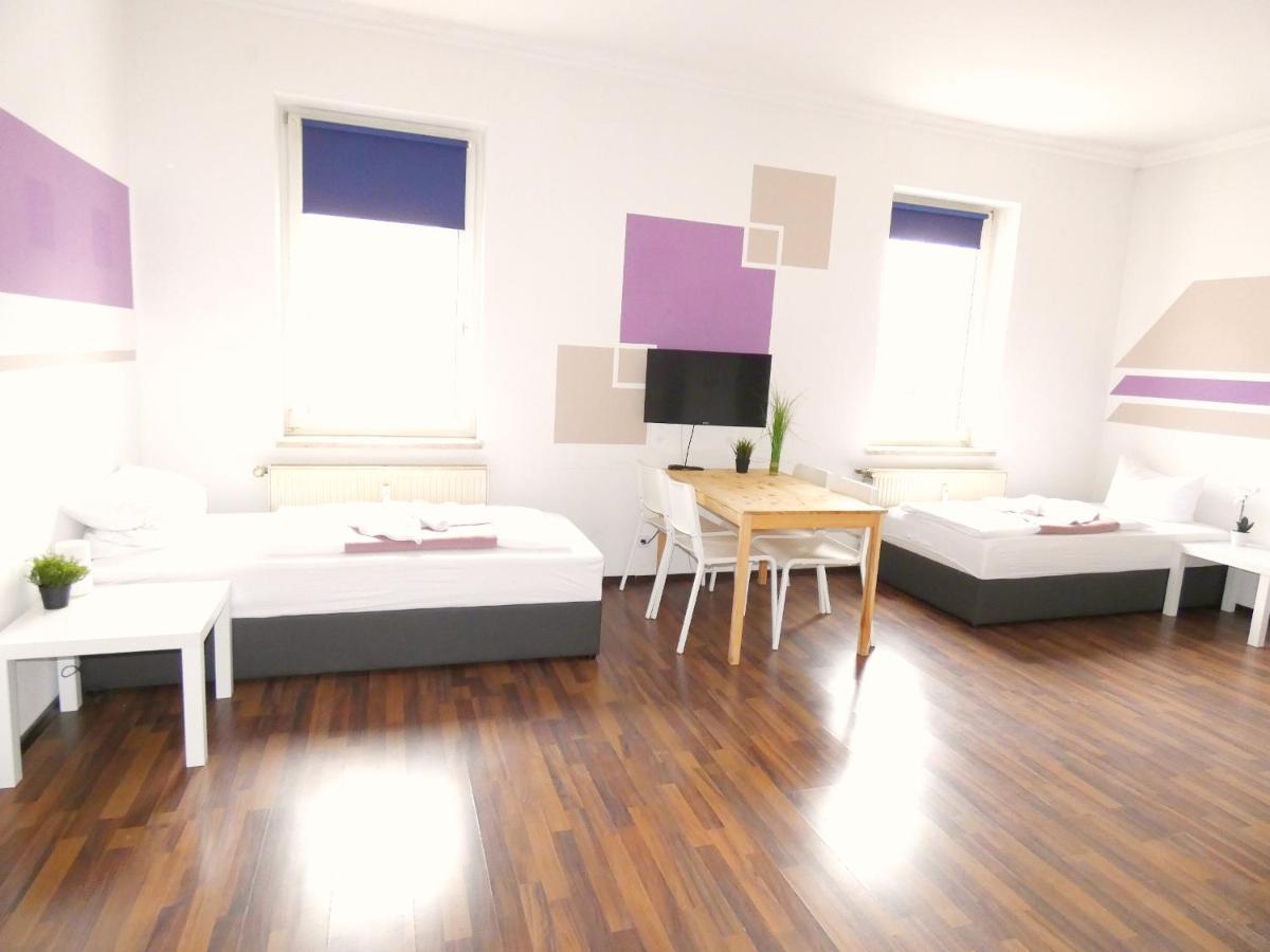Sunnyhome Monteurwohnungen Und Apartments In Schwandorf מראה חיצוני תמונה