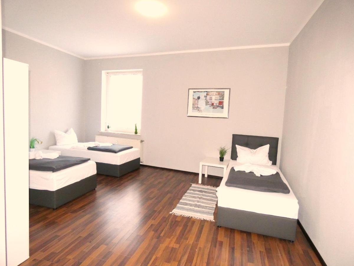 Sunnyhome Monteurwohnungen Und Apartments In Schwandorf מראה חיצוני תמונה
